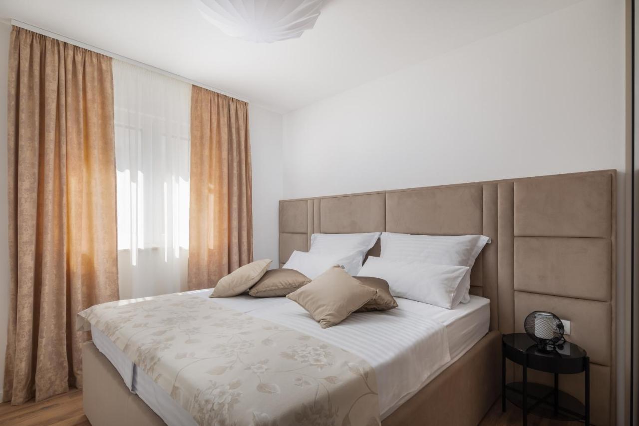 Apartments Villa Maracella マリナ エクステリア 写真